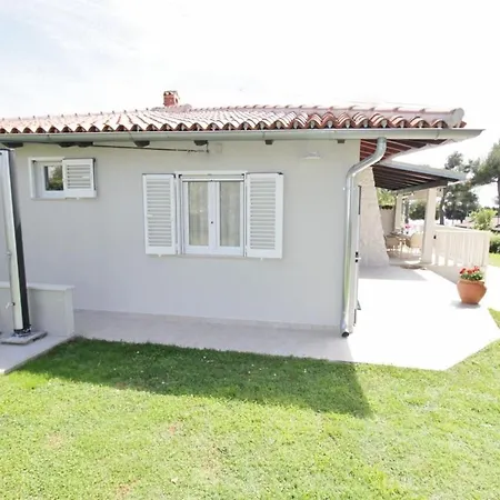 Nyaraló House Punta Ii